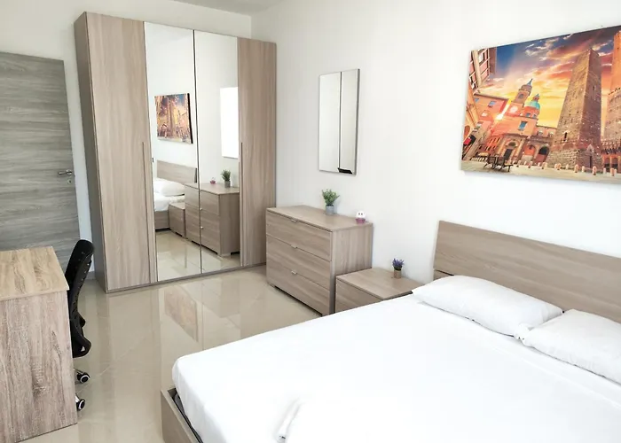 B&B Bologna מלון *