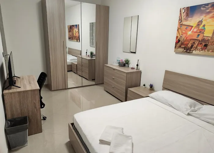 מלון B&B Bologna *